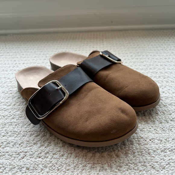 Old Navy Faux Suede Chestnut Clog Shoes Size 8 - Picture 4 of 11